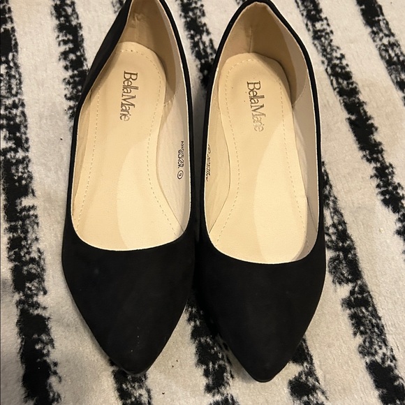 Bella Marie Classic Black Flats - Picture 5 of 5